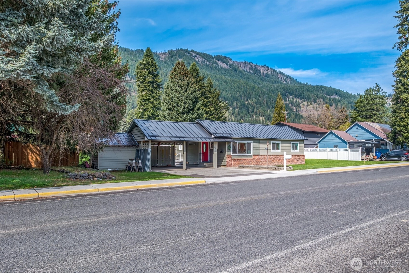 147 Ski Hill Drive Unit  Leavenworth WA 98826