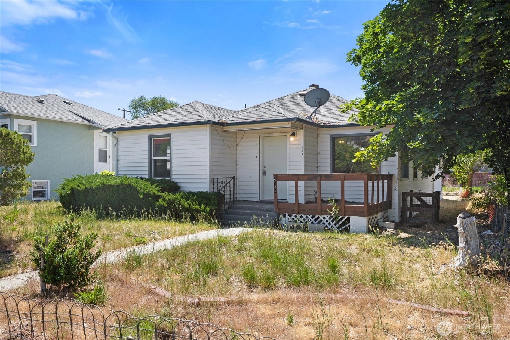 415 NE 3rd Ave Unit  Soap Lake WA 98851