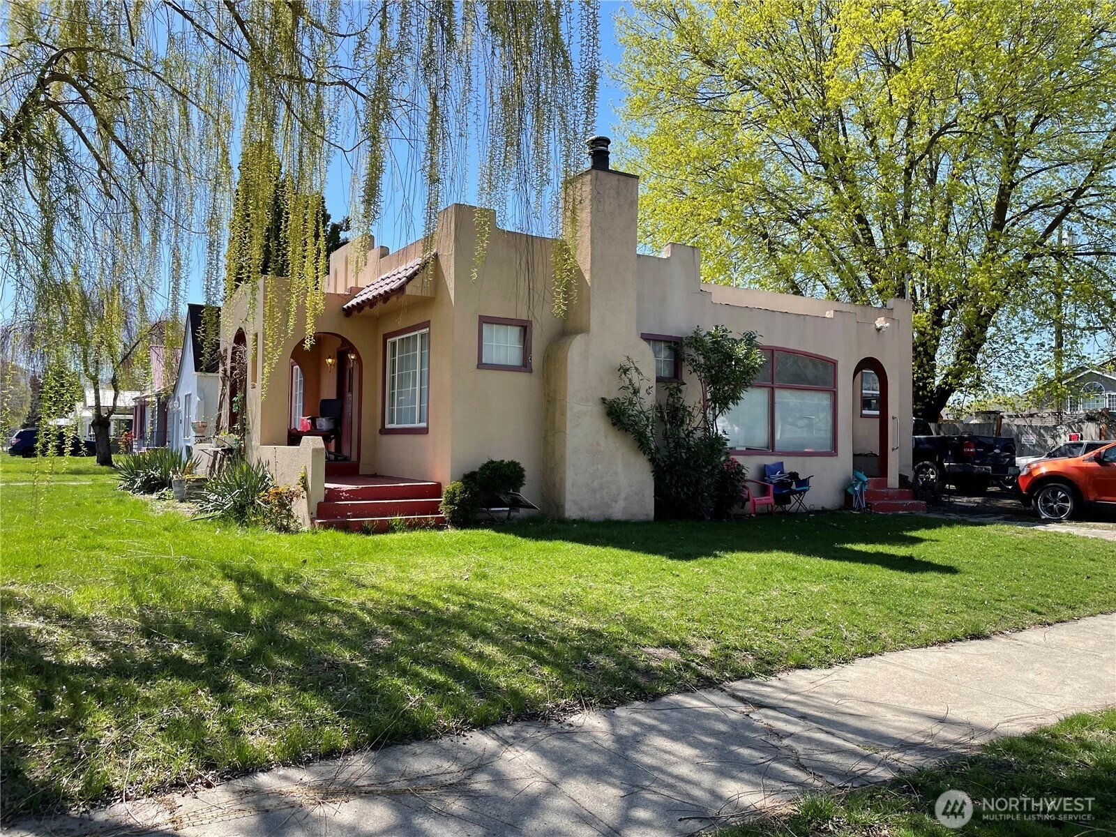 304 Main St S Unit  Omak WA 98841