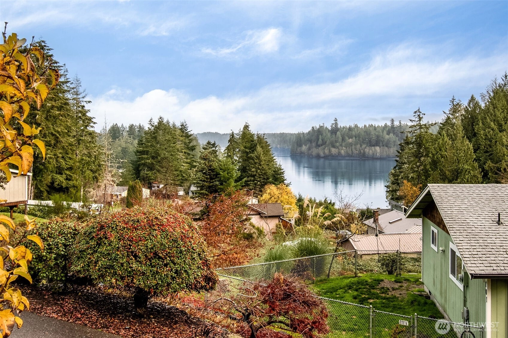 110 E Sea Breeze Dr Unit  Grapeview WA 98546