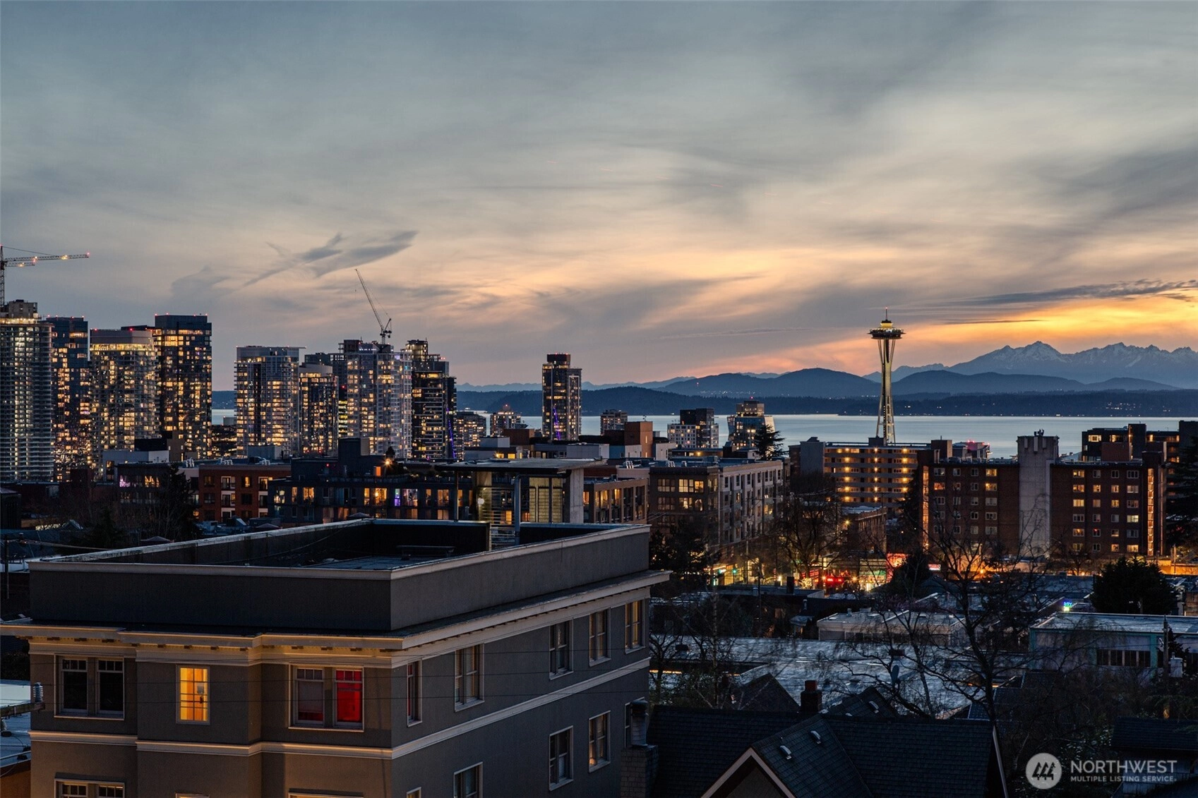 1229 E Roy St Seattle WA 98102