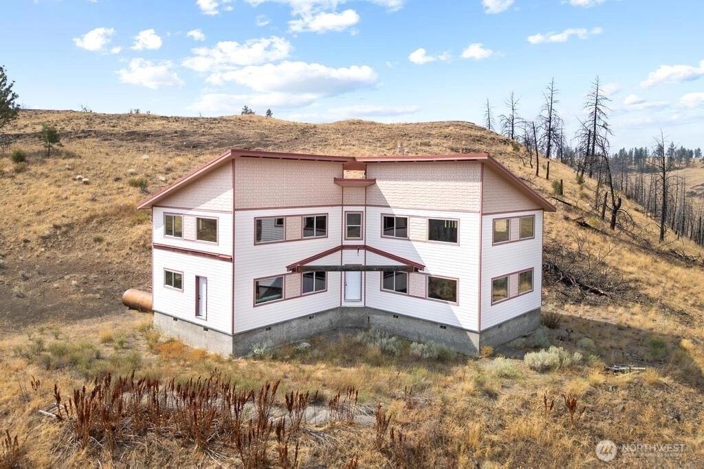 31725 N Hawk Creek Ranch Rd Davenport WA 99122