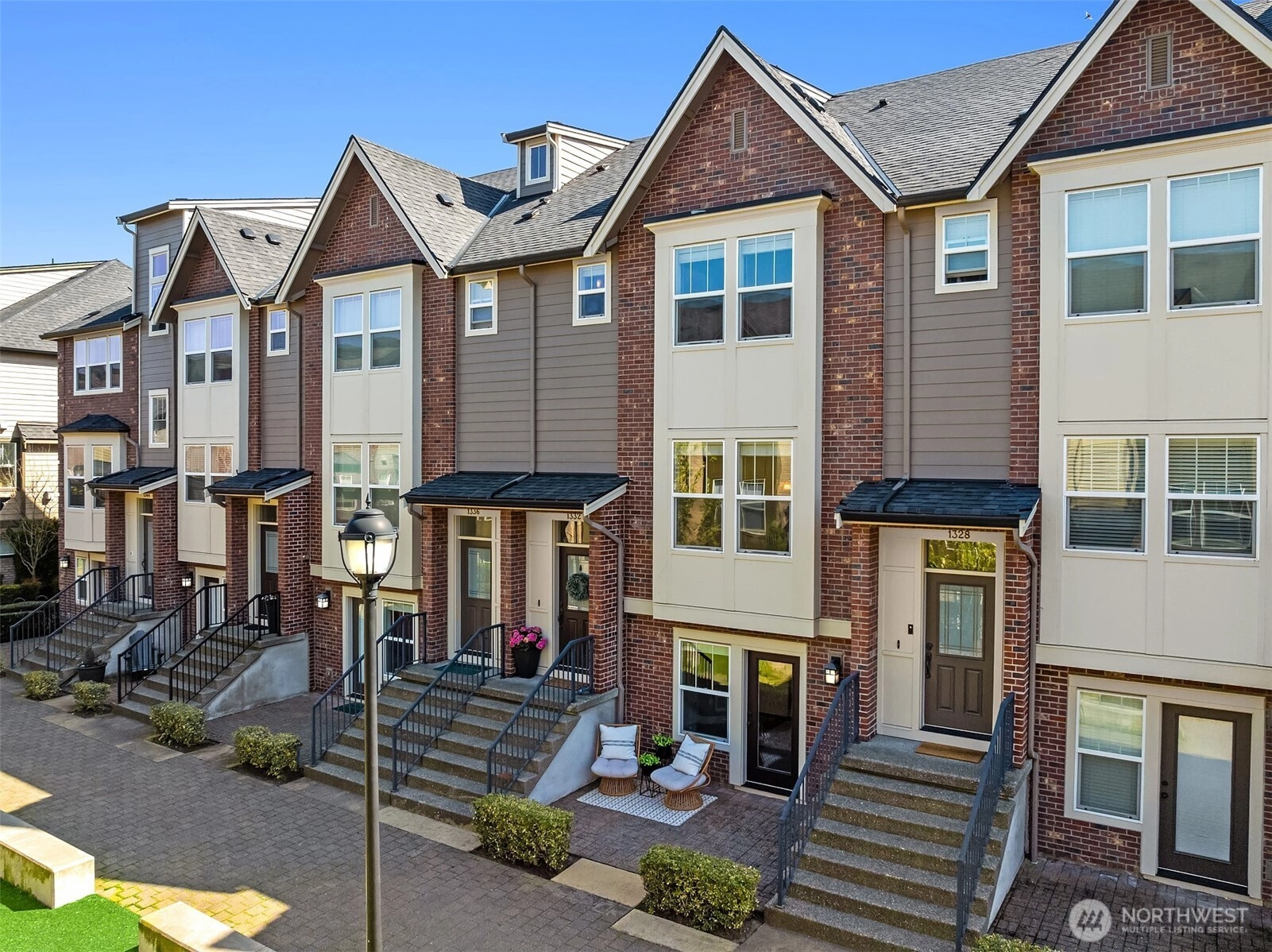 1332 Brooklyn Walk NE Issaquah WA 98029