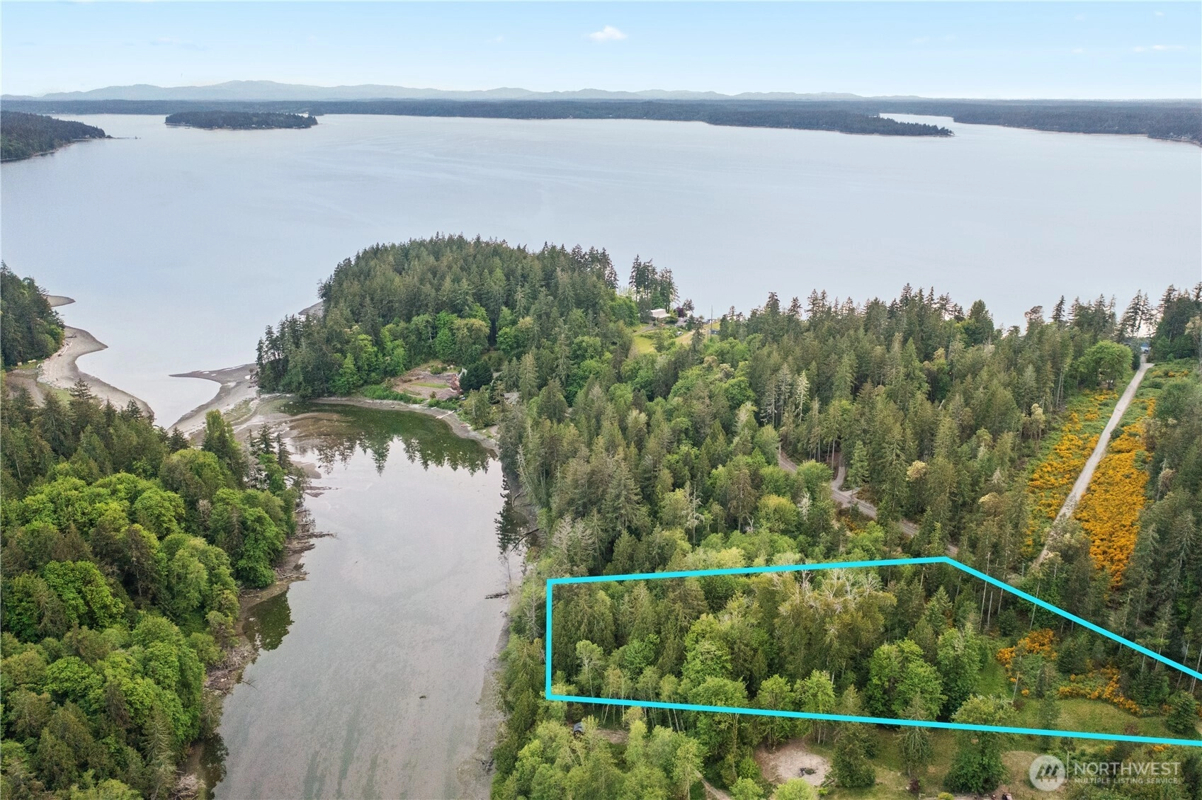 Crescent Beach Rd SW Vaughn WA 98394