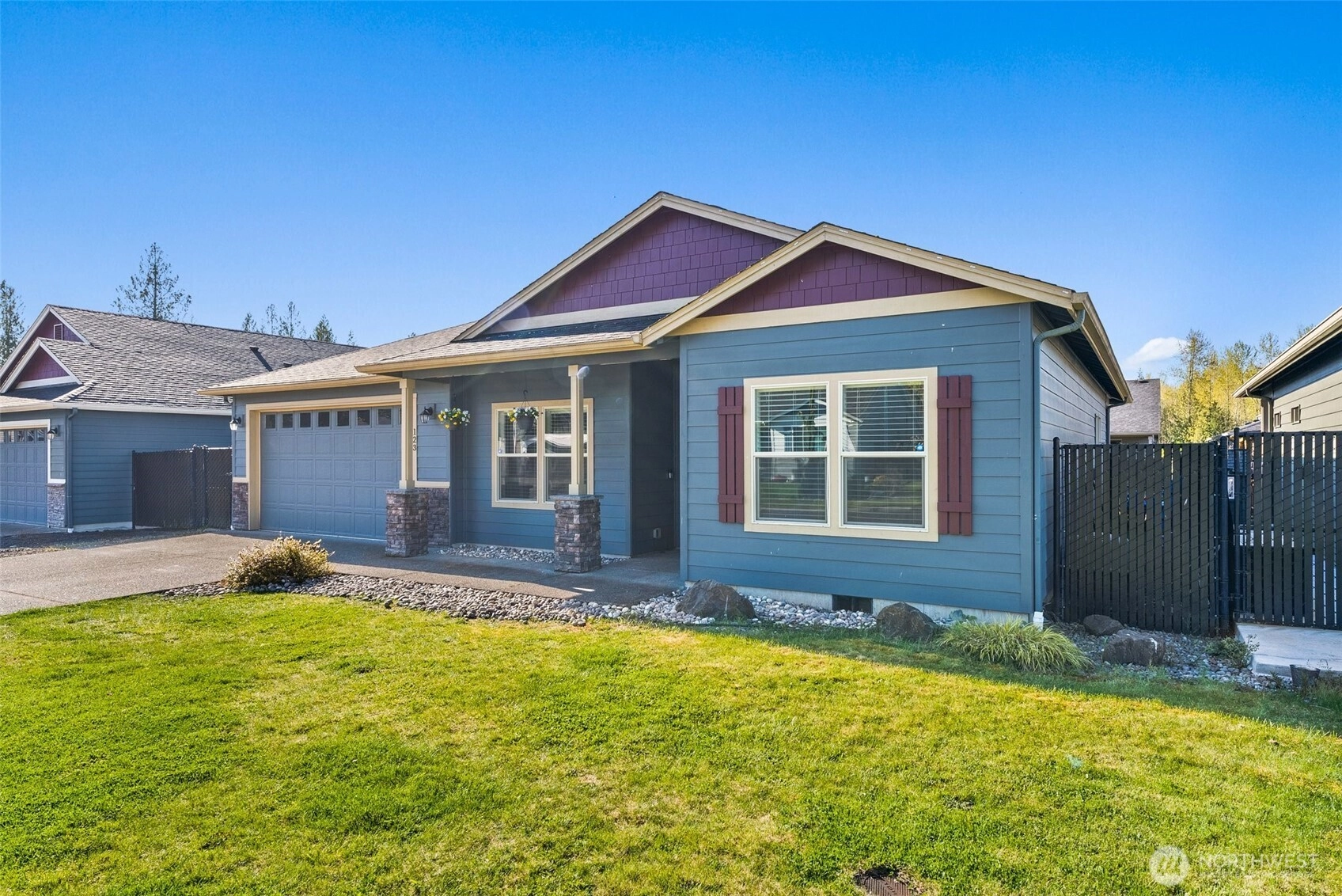 123 Zephyr Dr Silverlake WA 98645