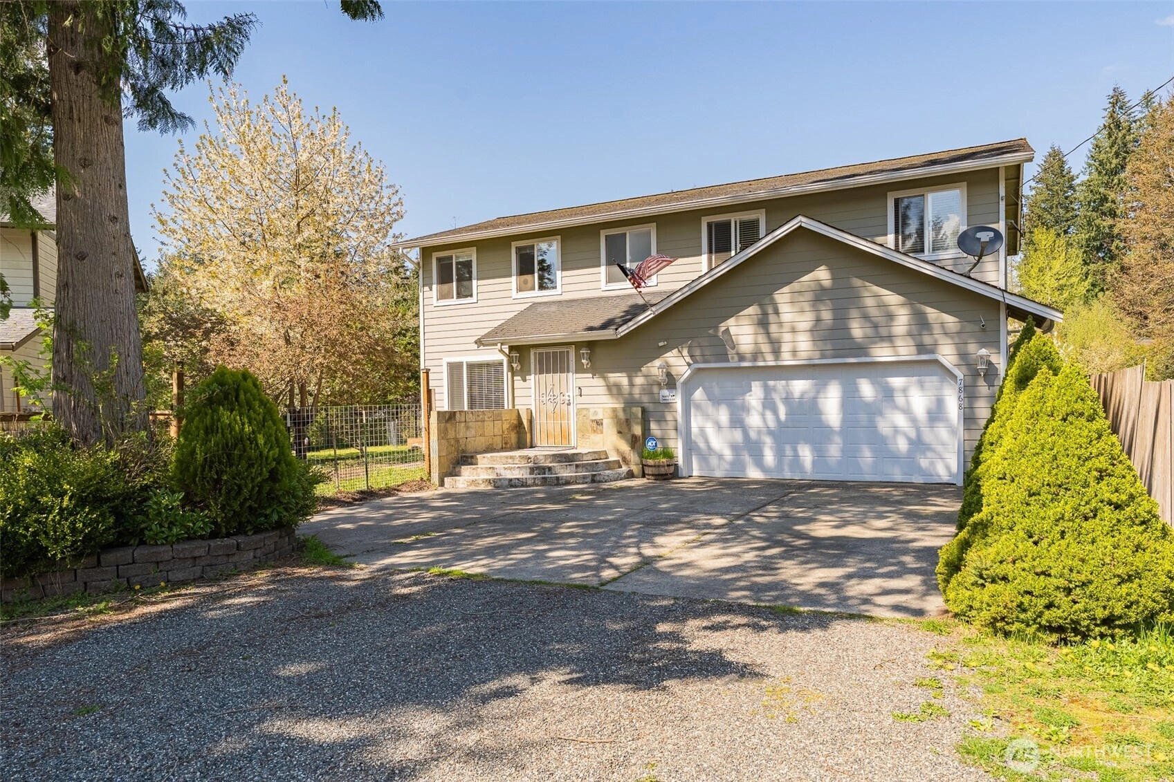 7868 Chisholm Trl Maple Falls WA 98266