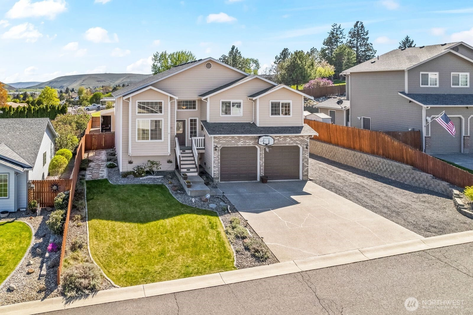 90 Lyle Loop Selah WA 98942