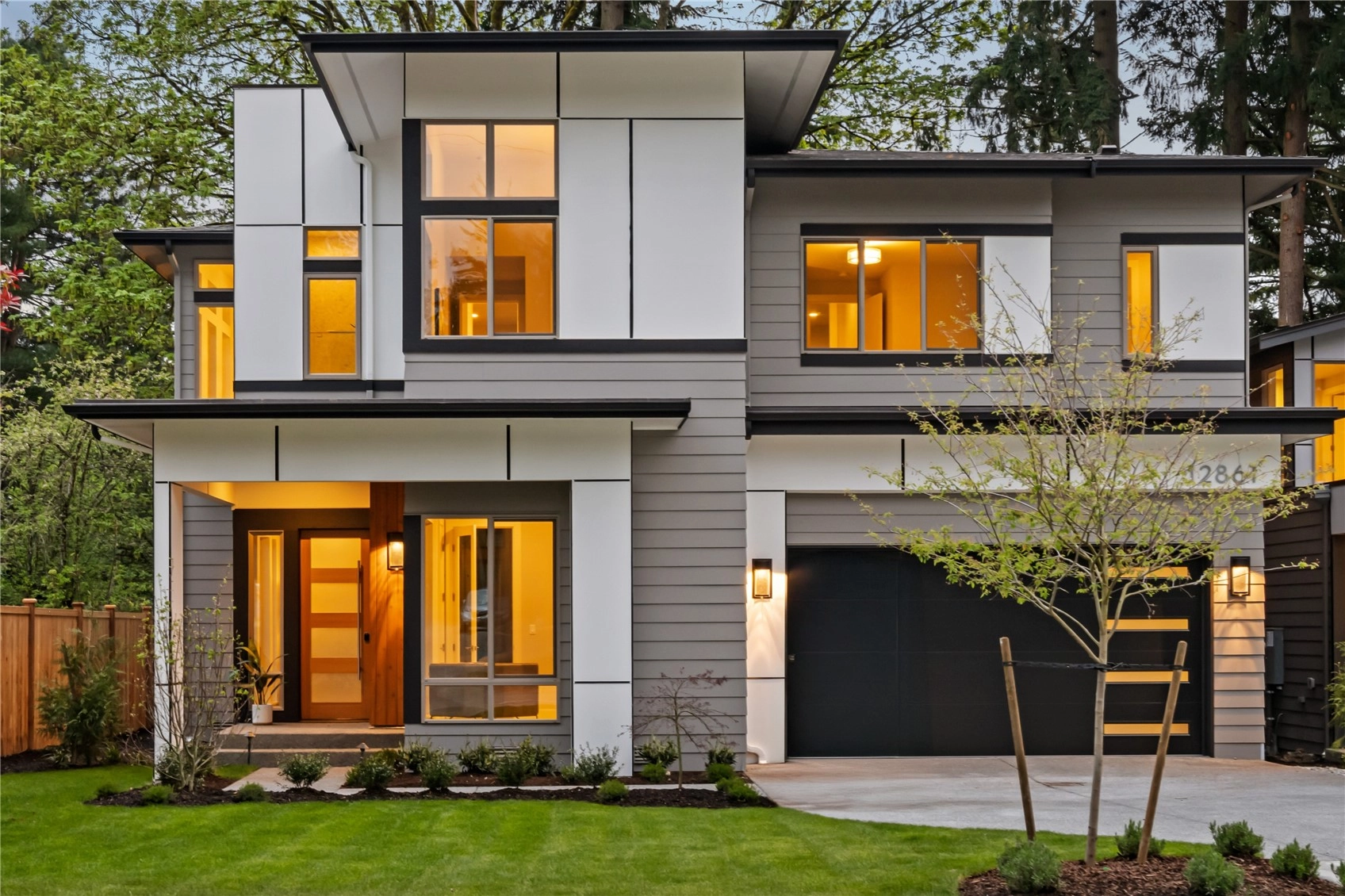 12861 NE 104th St Unit  Kirkland WA 98033