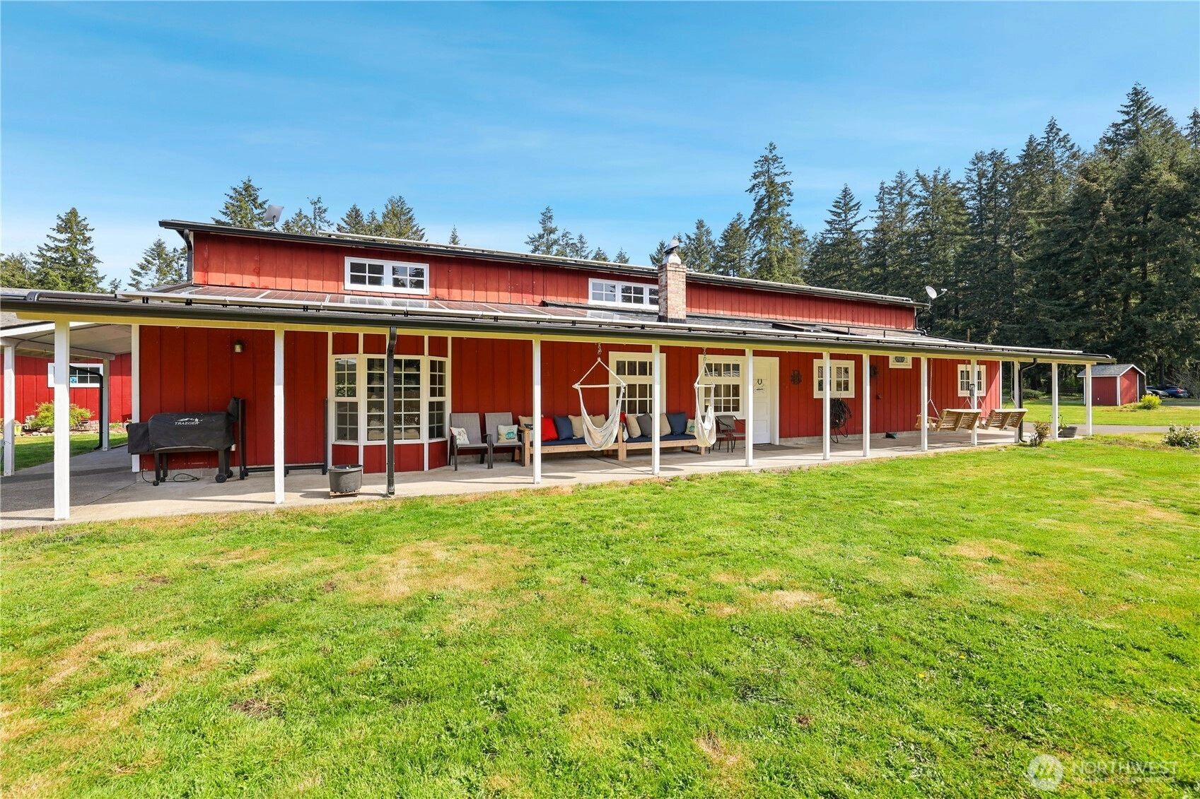 12905 Pless Rd SE Rainier WA 98576