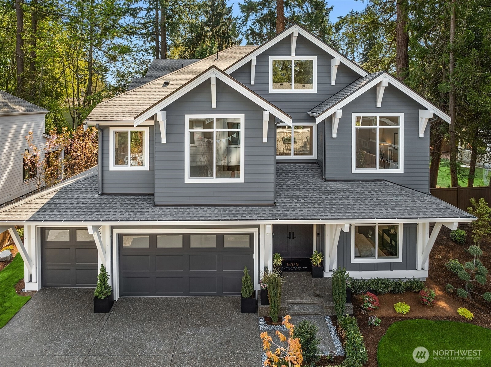 563 141st Ct NE Unit  Bellevue WA 98007