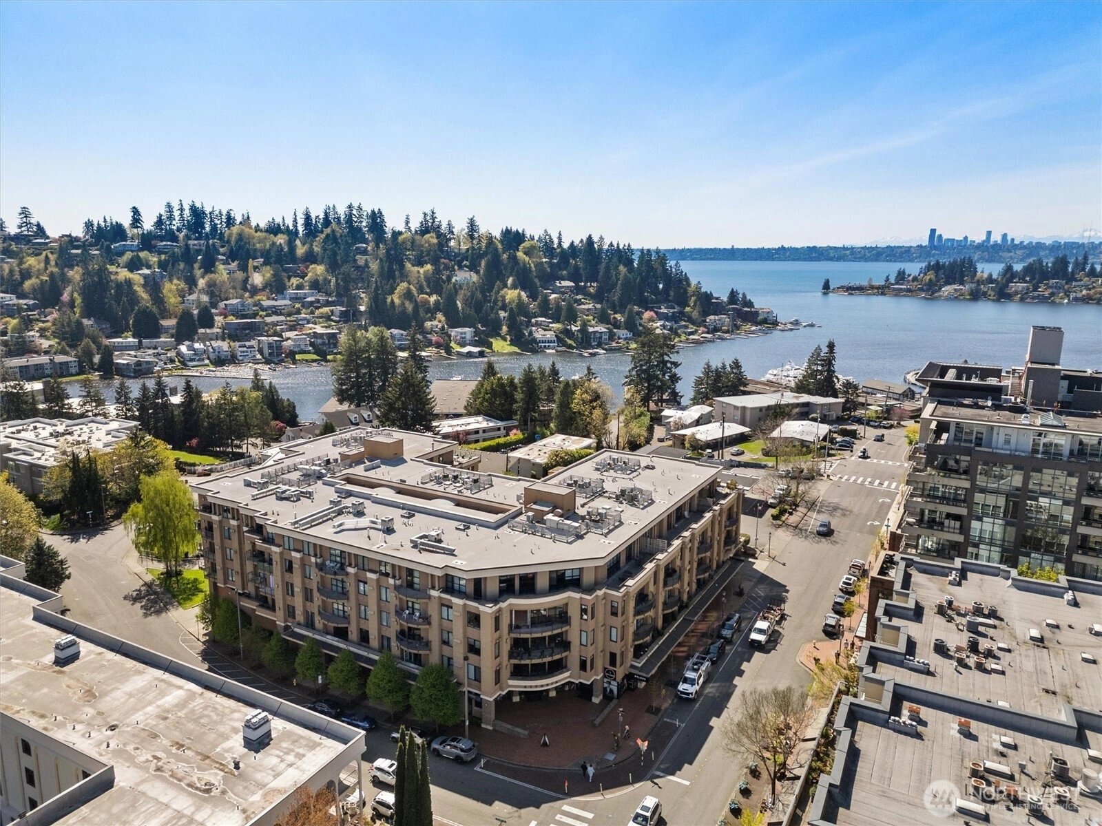 10047 Main St Unit 219 Bellevue WA 98004