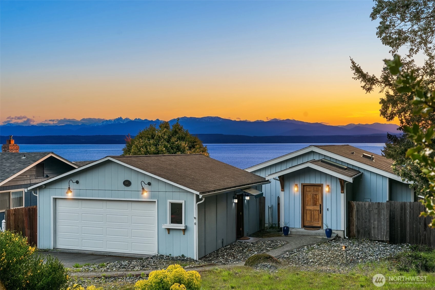 5478 Windmill Ln Unit  Freeland WA 98249