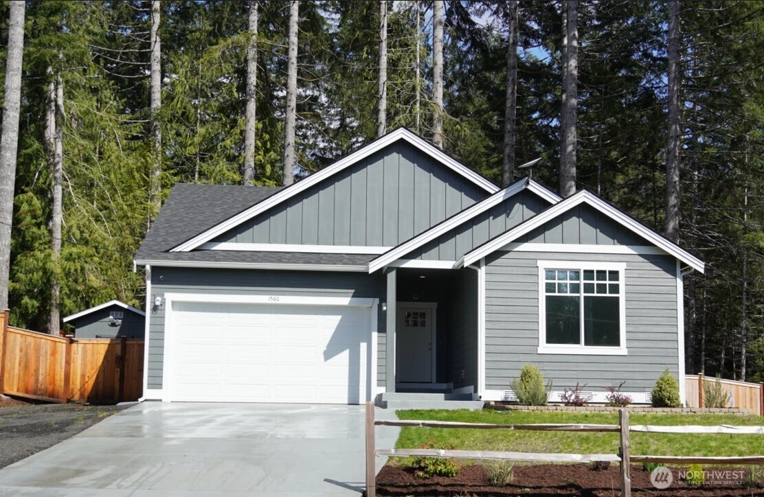 1560 E Timberlake East Dr Shelton WA 98584