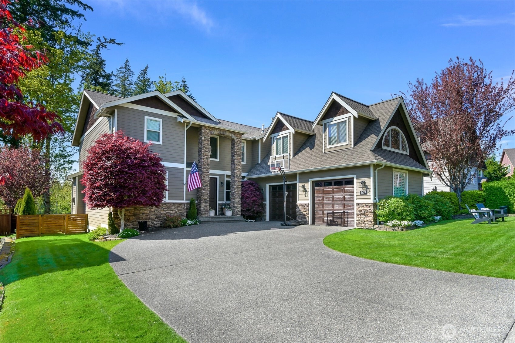 3679 Silver Oak Ct Unit  Bellingham WA 98226