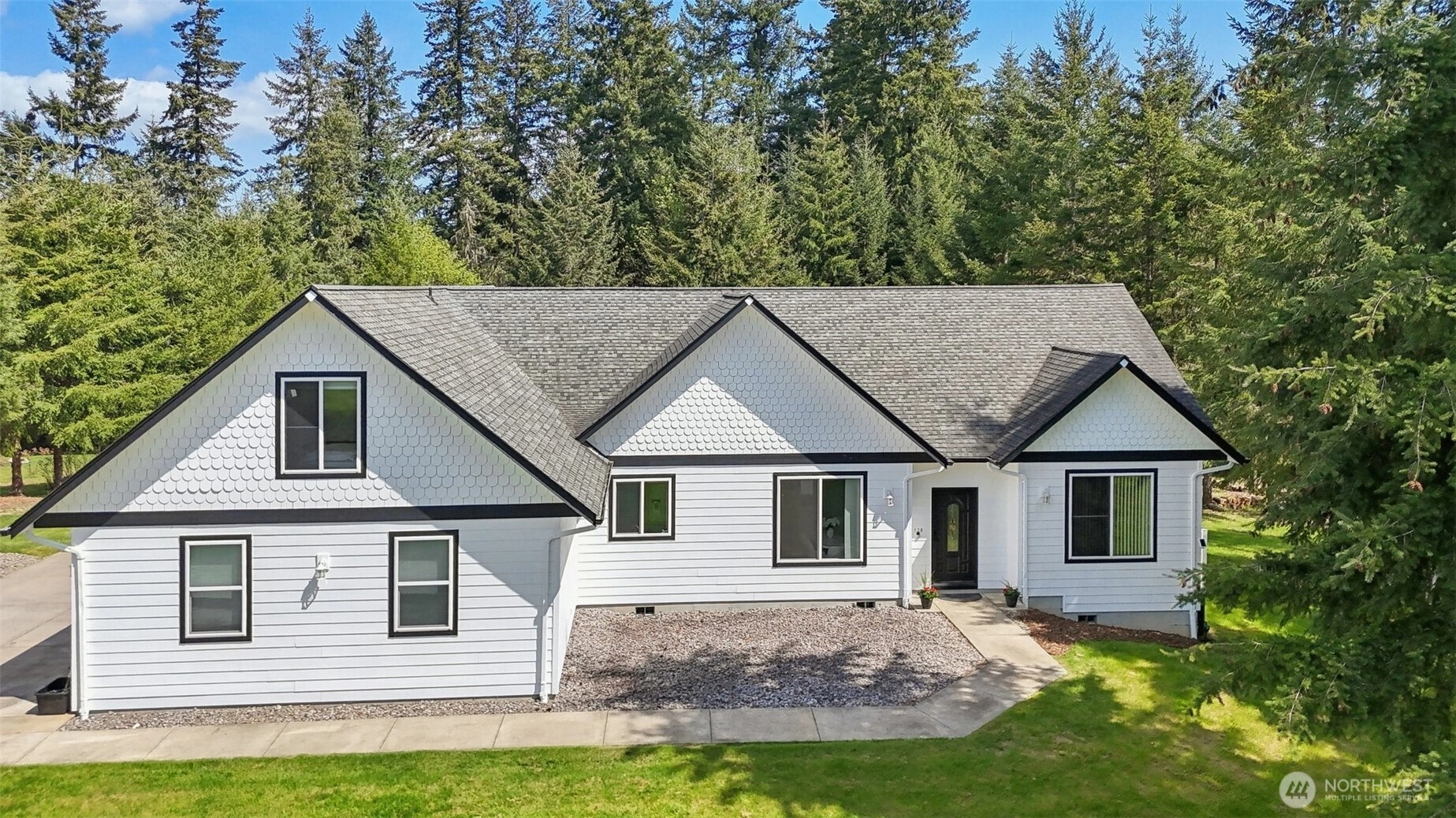 128 Flagstone Dr Silverlake WA 98645