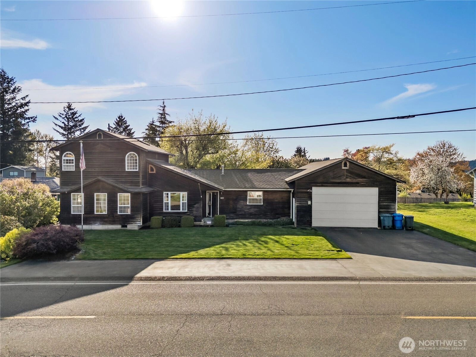 601 15th Ave Milton WA 98354