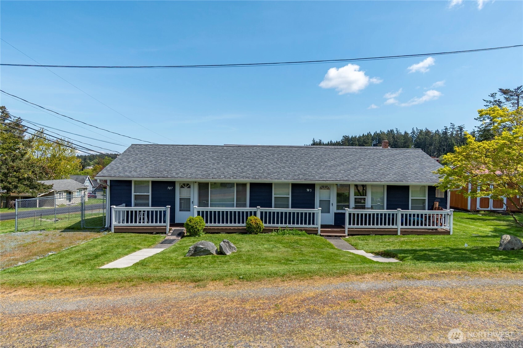 505 NE Kinney St Unit  Coupeville WA 98239