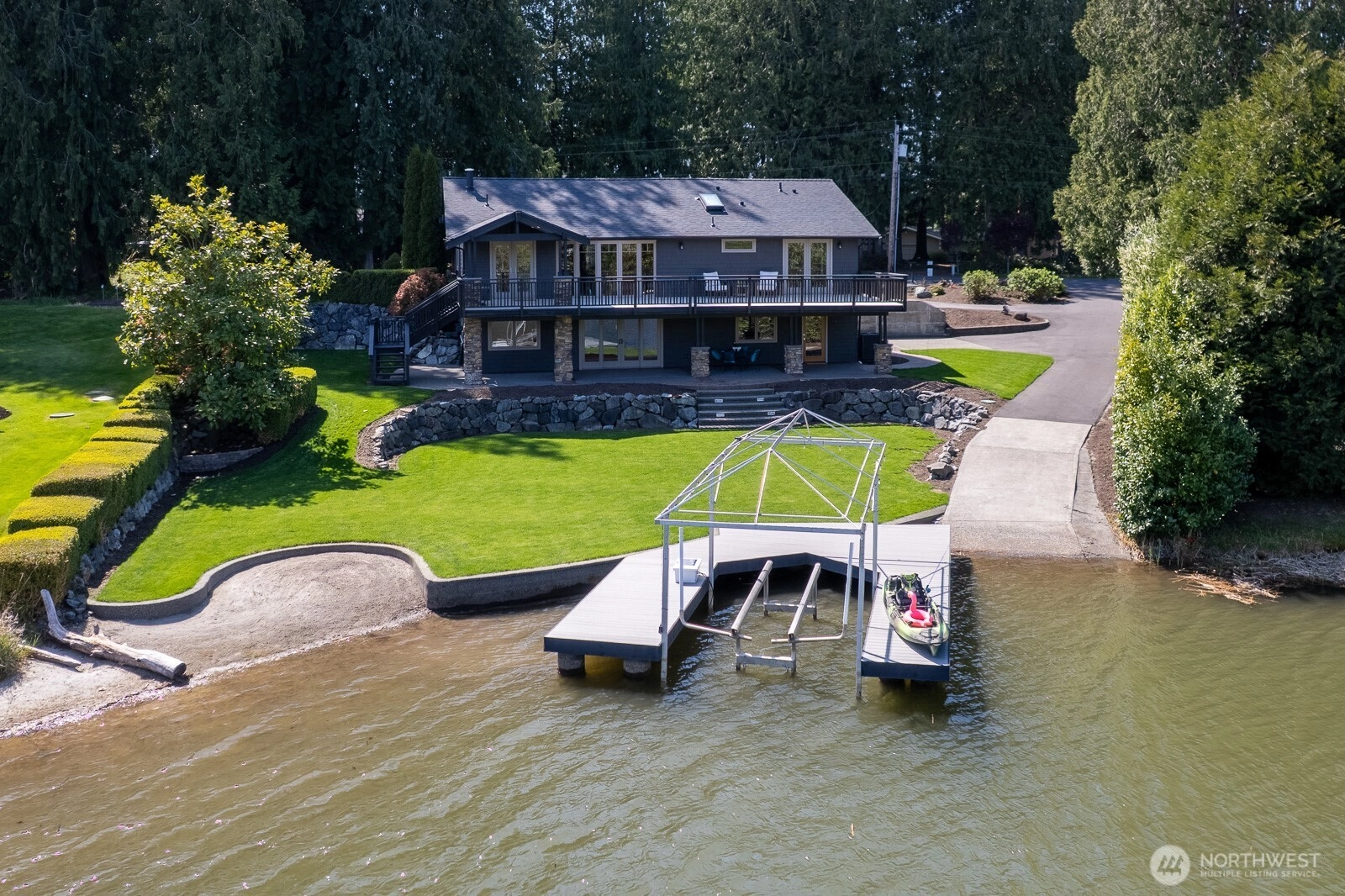 21615 Snag Island Dr E Lake Tapps WA 98391