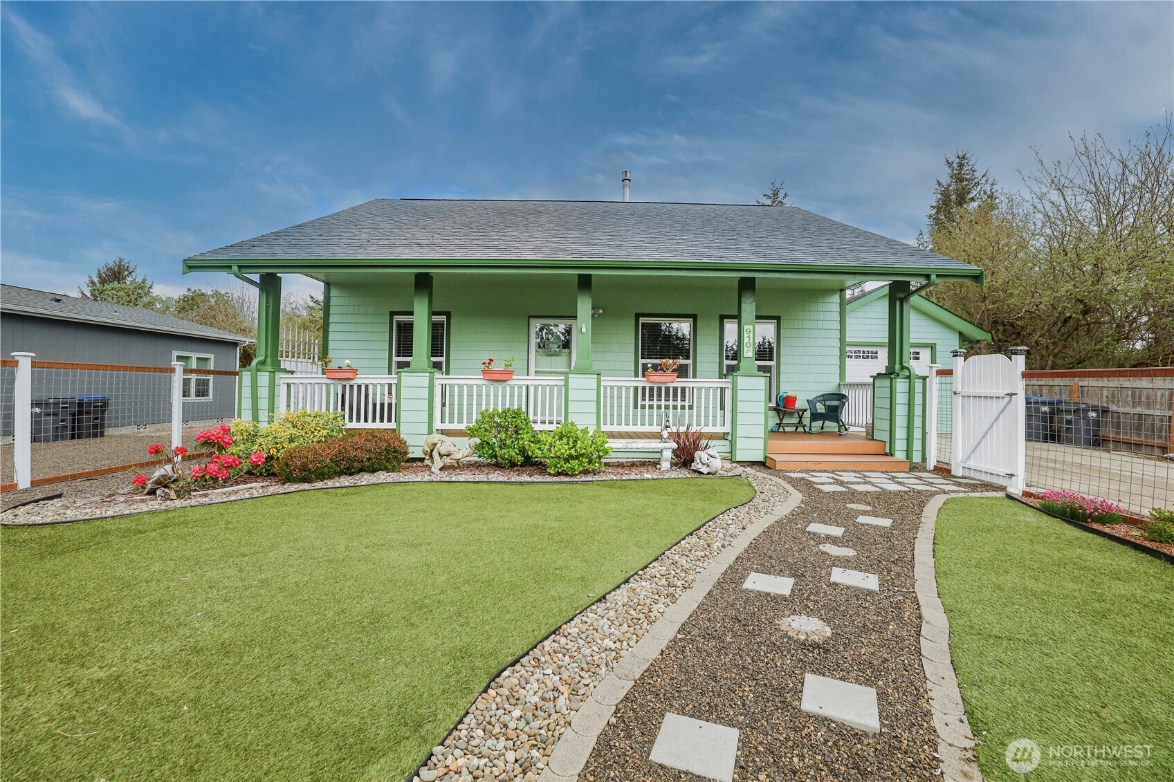 910 Beachcomber Ct SW Unit  Ocean Shores WA 98569