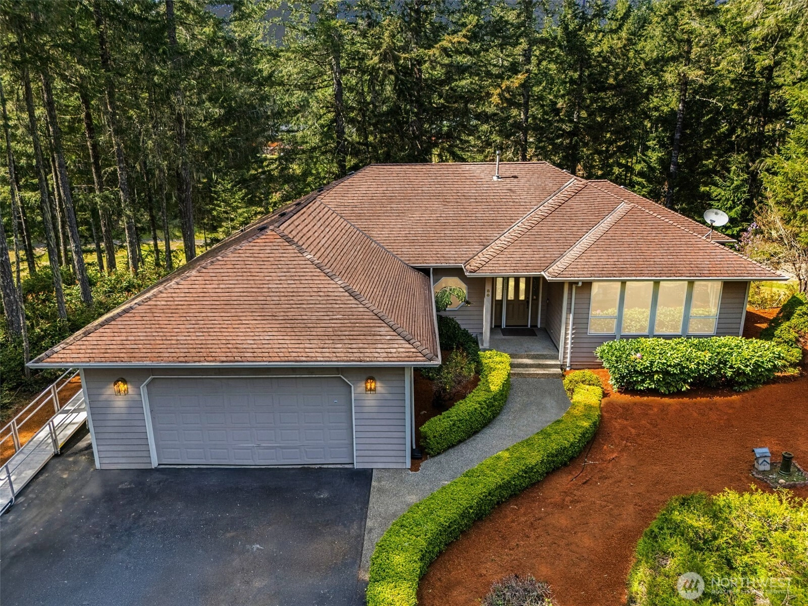 80 E Rhododendron Ln Unit  Union WA 98592