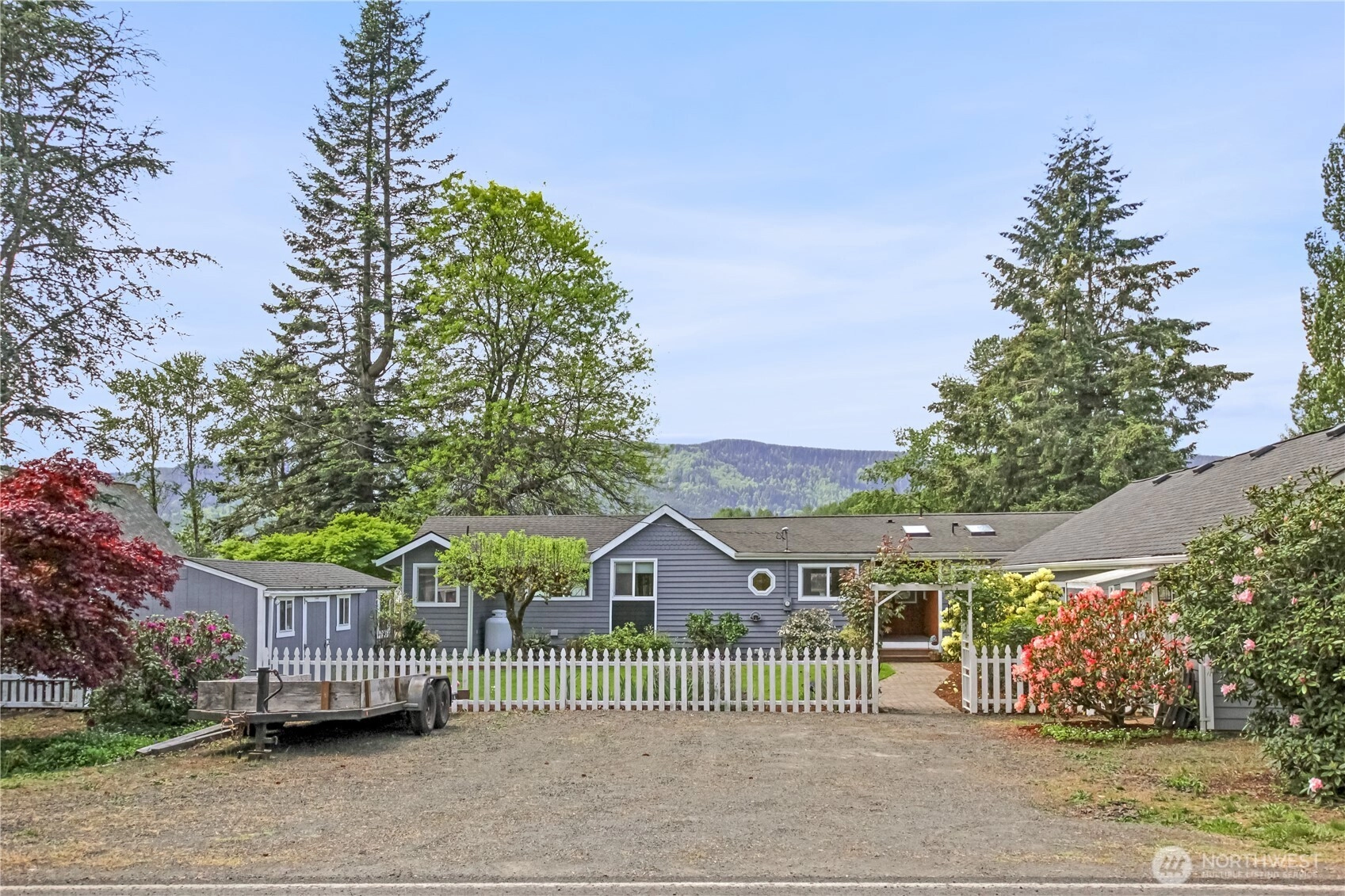 47 W Sunny Sands Rd Cathlamet WA 98612