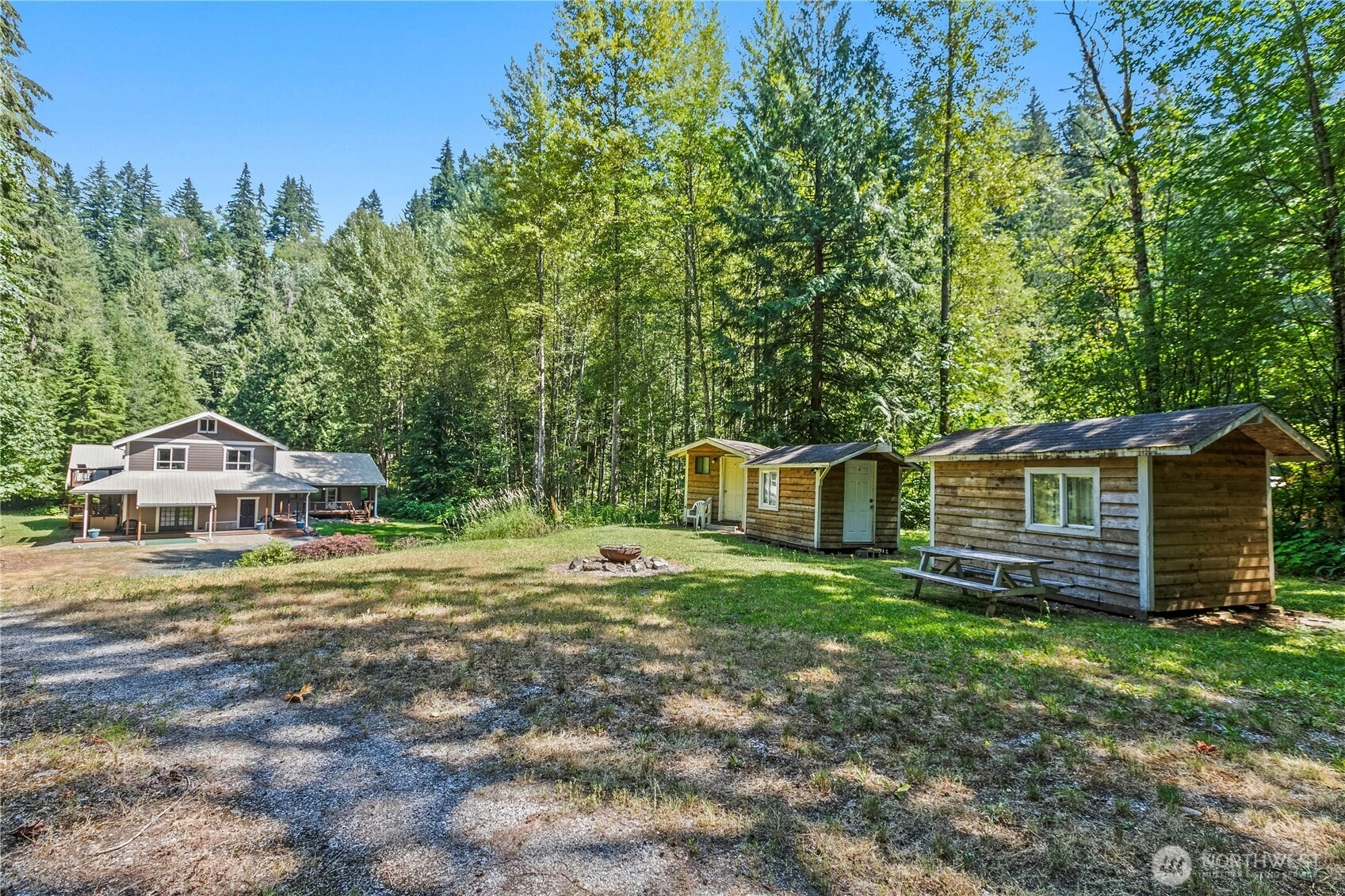 8042 Silver Lake Rd Maple Falls WA 98266