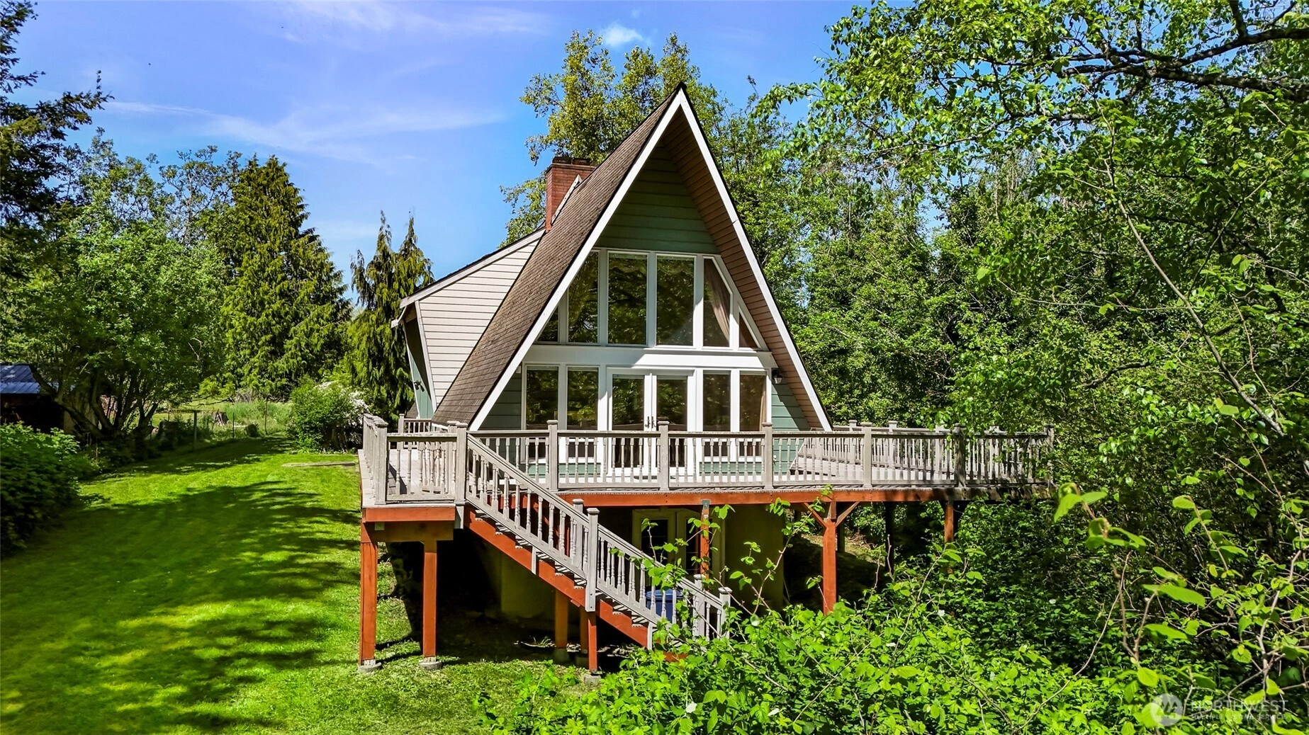 1418 E Blackburn Rd Mount Vernon WA 98274