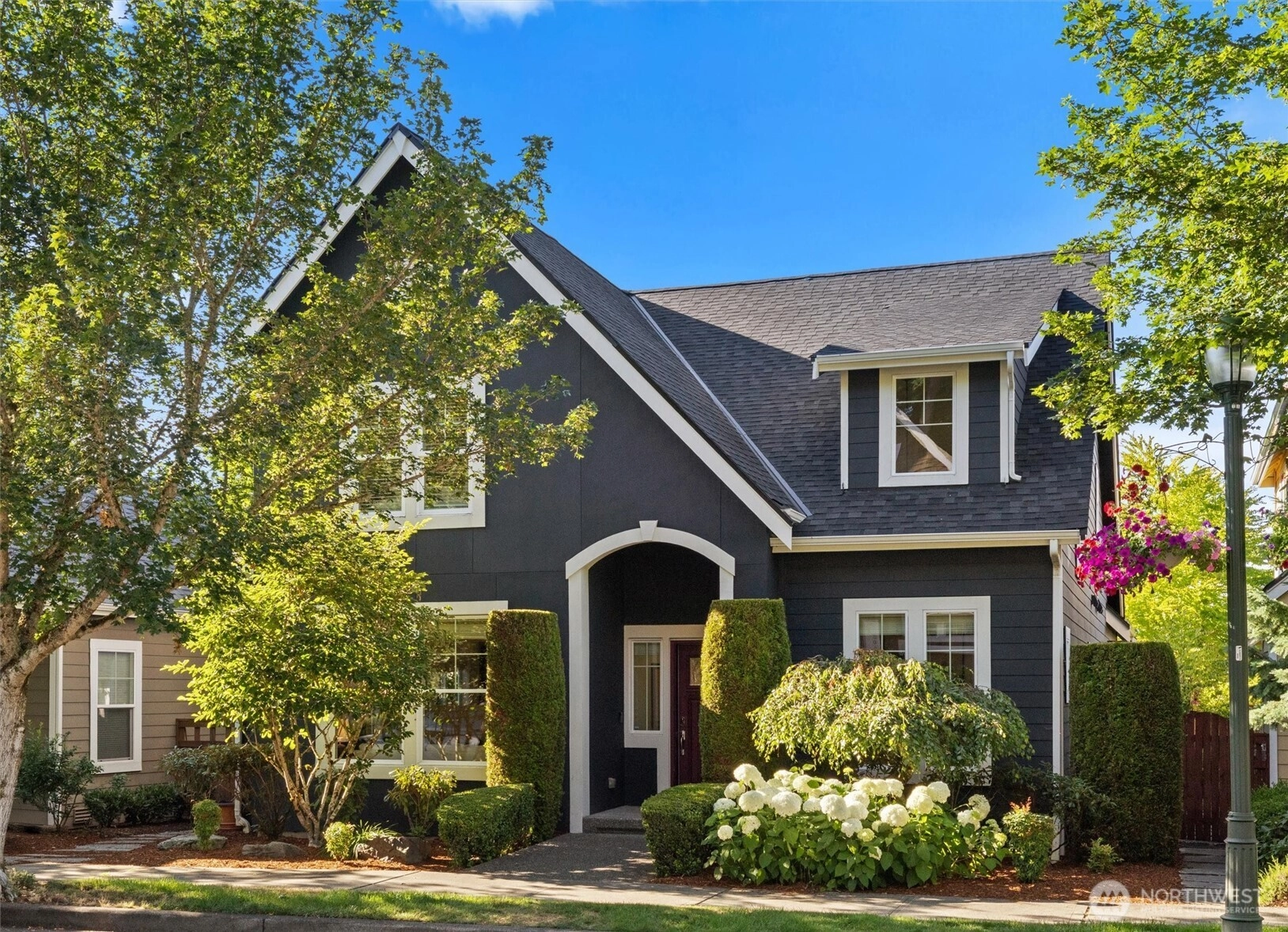 2066 NE Nelson Ln Issaquah WA 98029