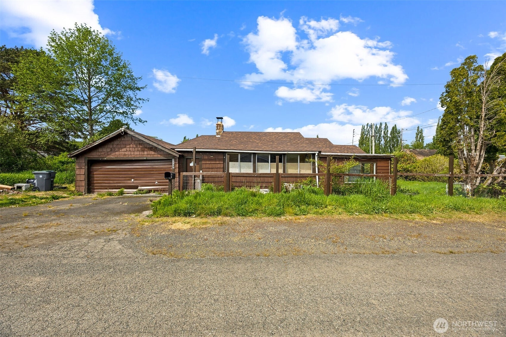 1111 Division St Hoquiam WA 98550