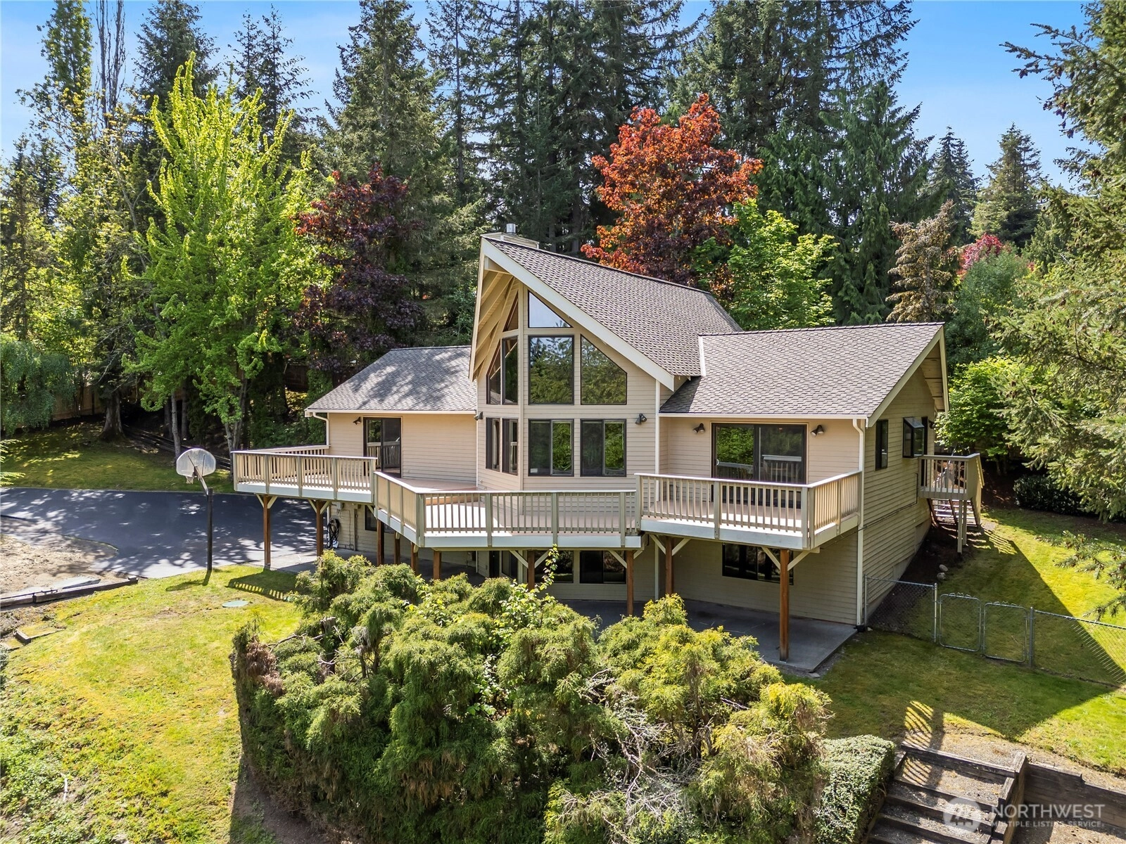 5127 215th St SE Woodinville WA 98072