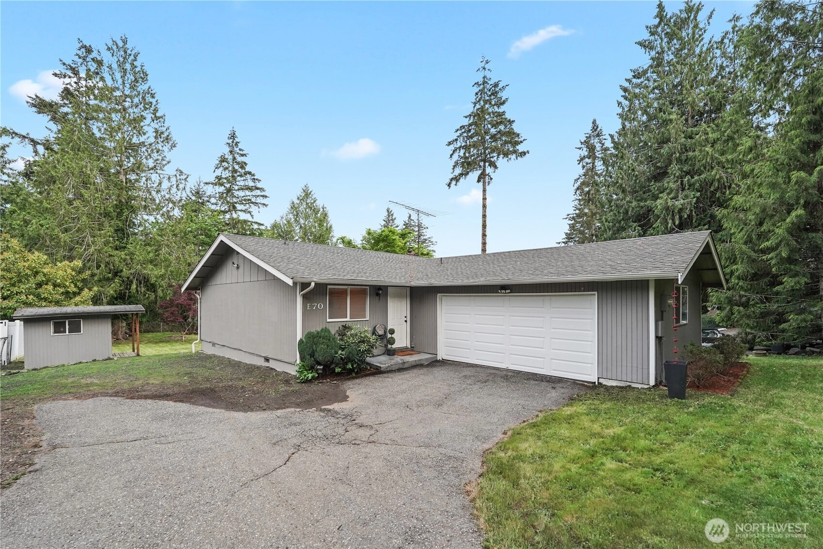 70 E Huckleberry Dr Grapeview WA 98546
