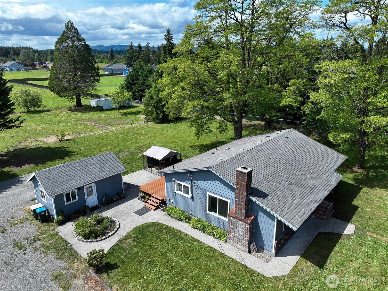 20005 Carper Rd SW Rochester WA 98579