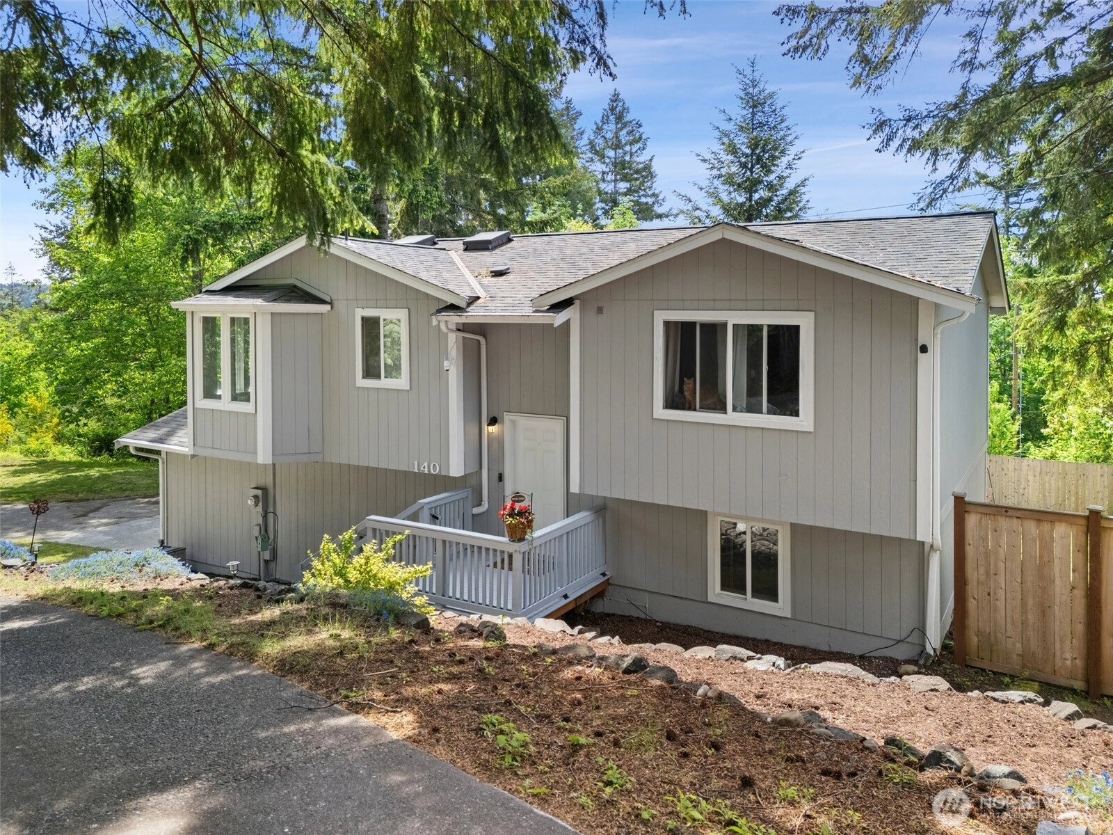 140 NE Rainier Pl S Belfair WA 98528