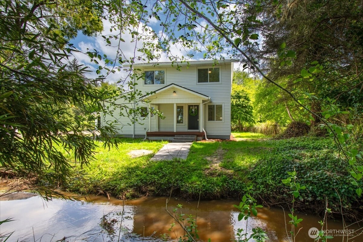 1405 33rd St Seaview WA 98644