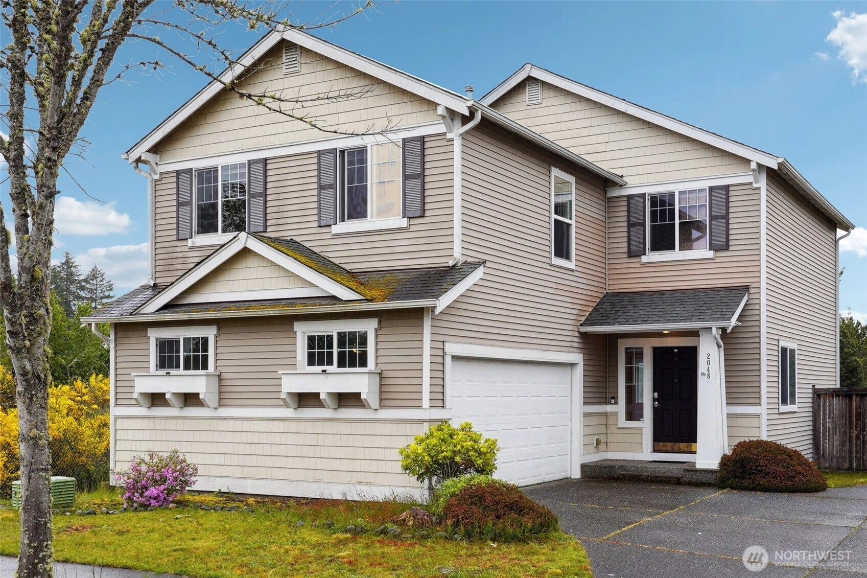 2048 Jensen Ave DuPont WA 98327