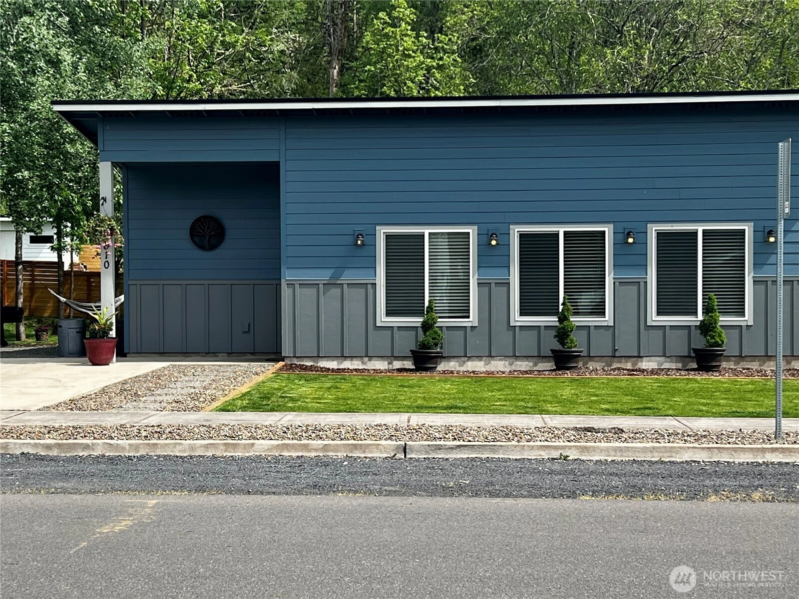 810 SE 1st St Winlock WA 98596