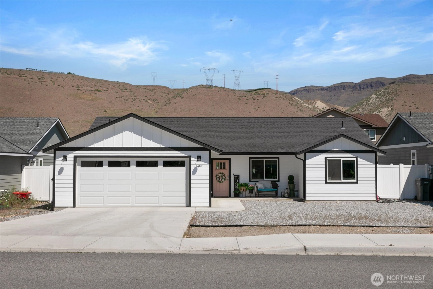 5689 Penn Ave Rock Island WA 98850
