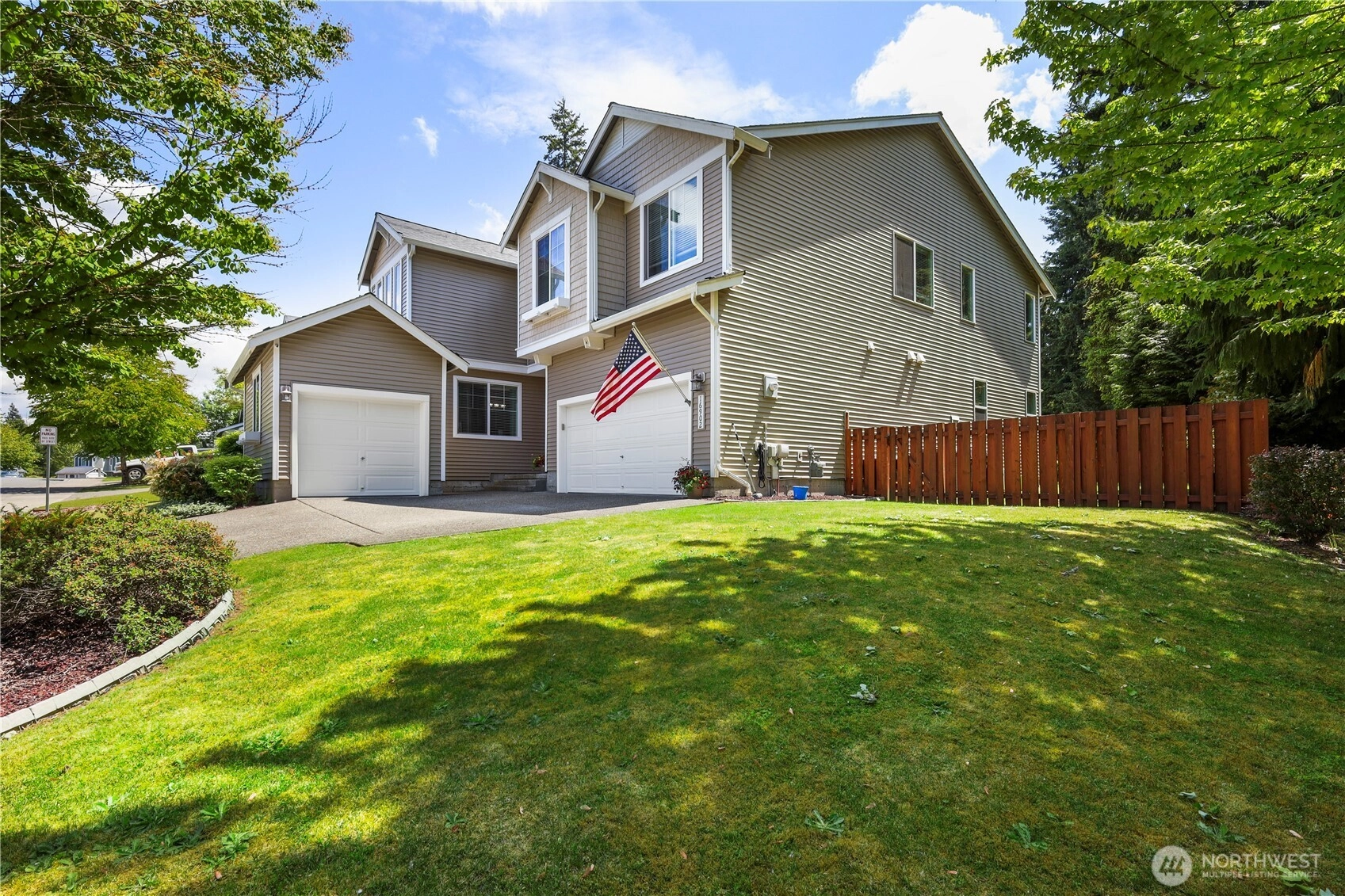 16902 23rd St Ct E Lake Tapps WA 98391