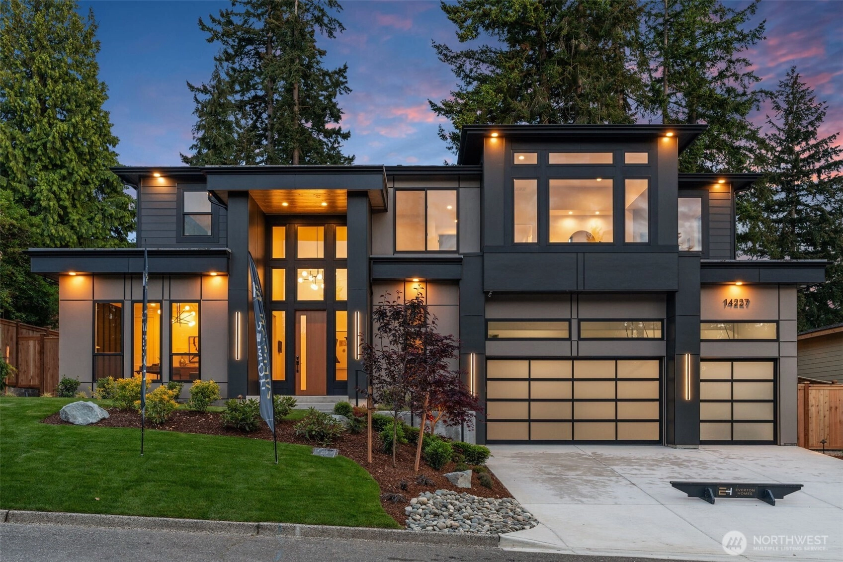 14227 SE 37th St Unit  Bellevue WA 98006