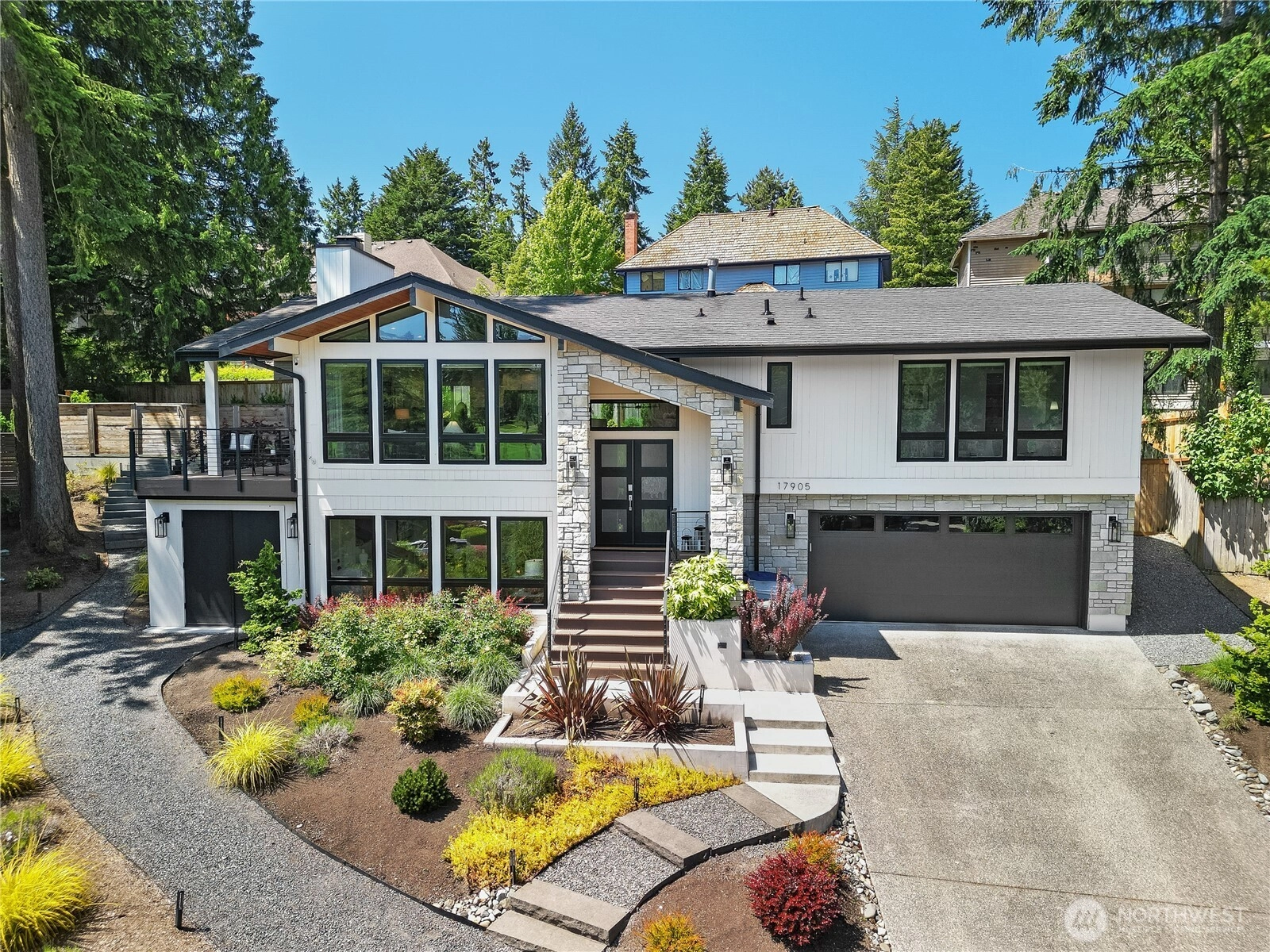 17905 NE 19th Pl Bellevue WA 98008