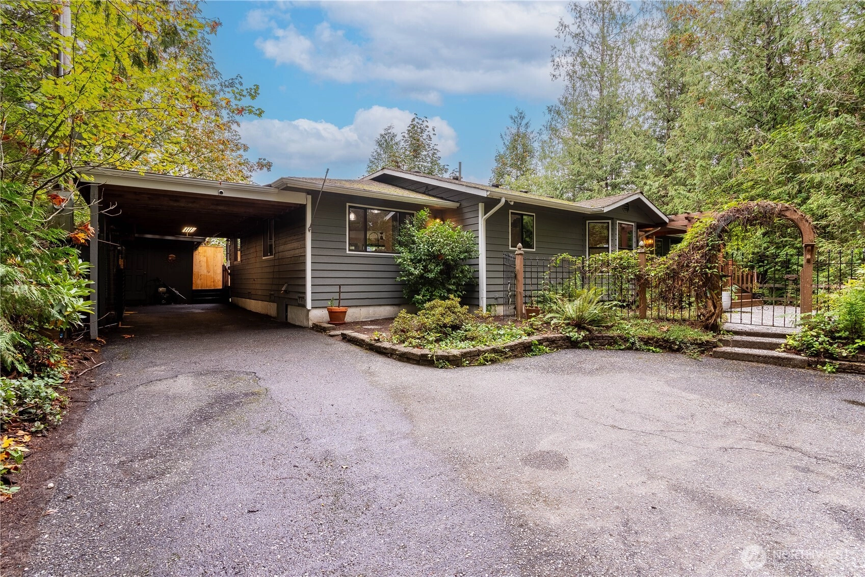 42520 State Route 2 Unit  Gold Bar WA 98251