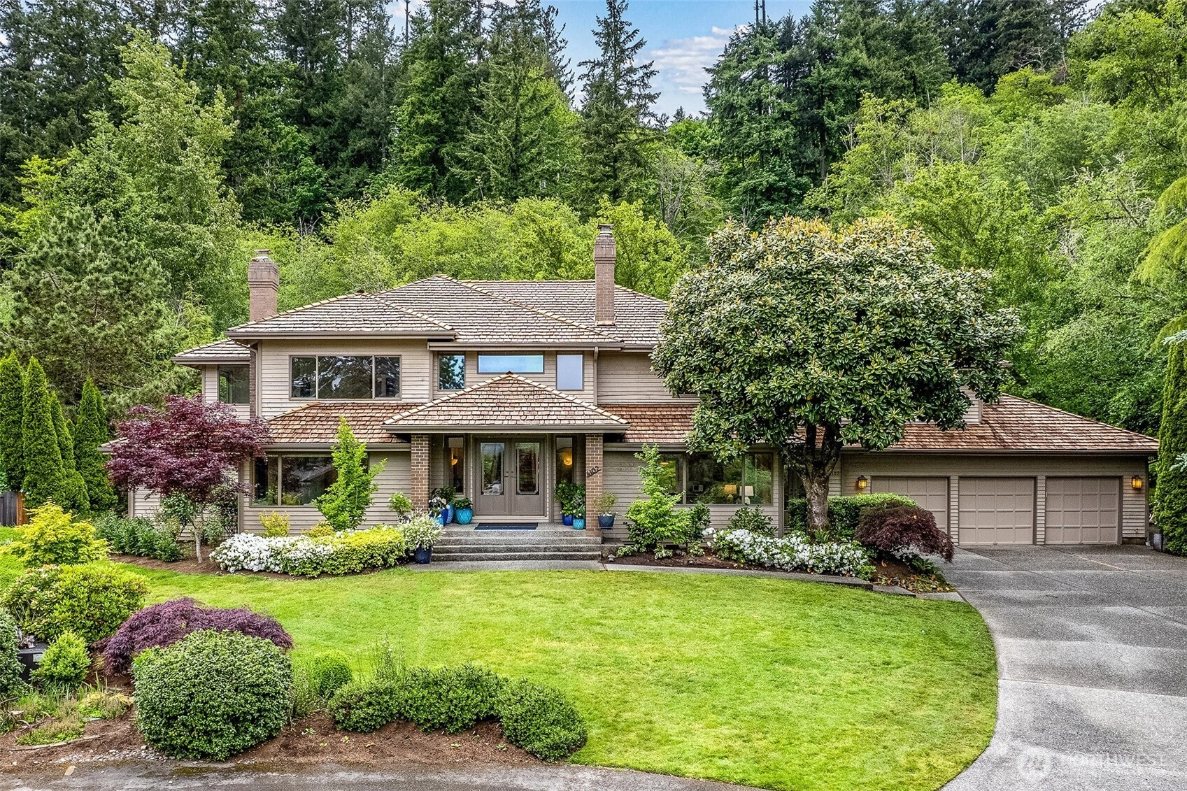 4102 205th Ave SE Unit  Sammamish WA 98075