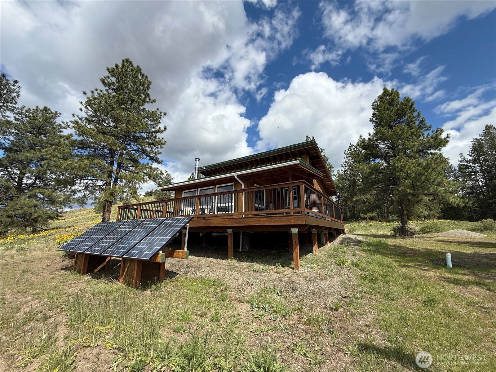 108 Grizzly Loop Unit  Republic WA 99166