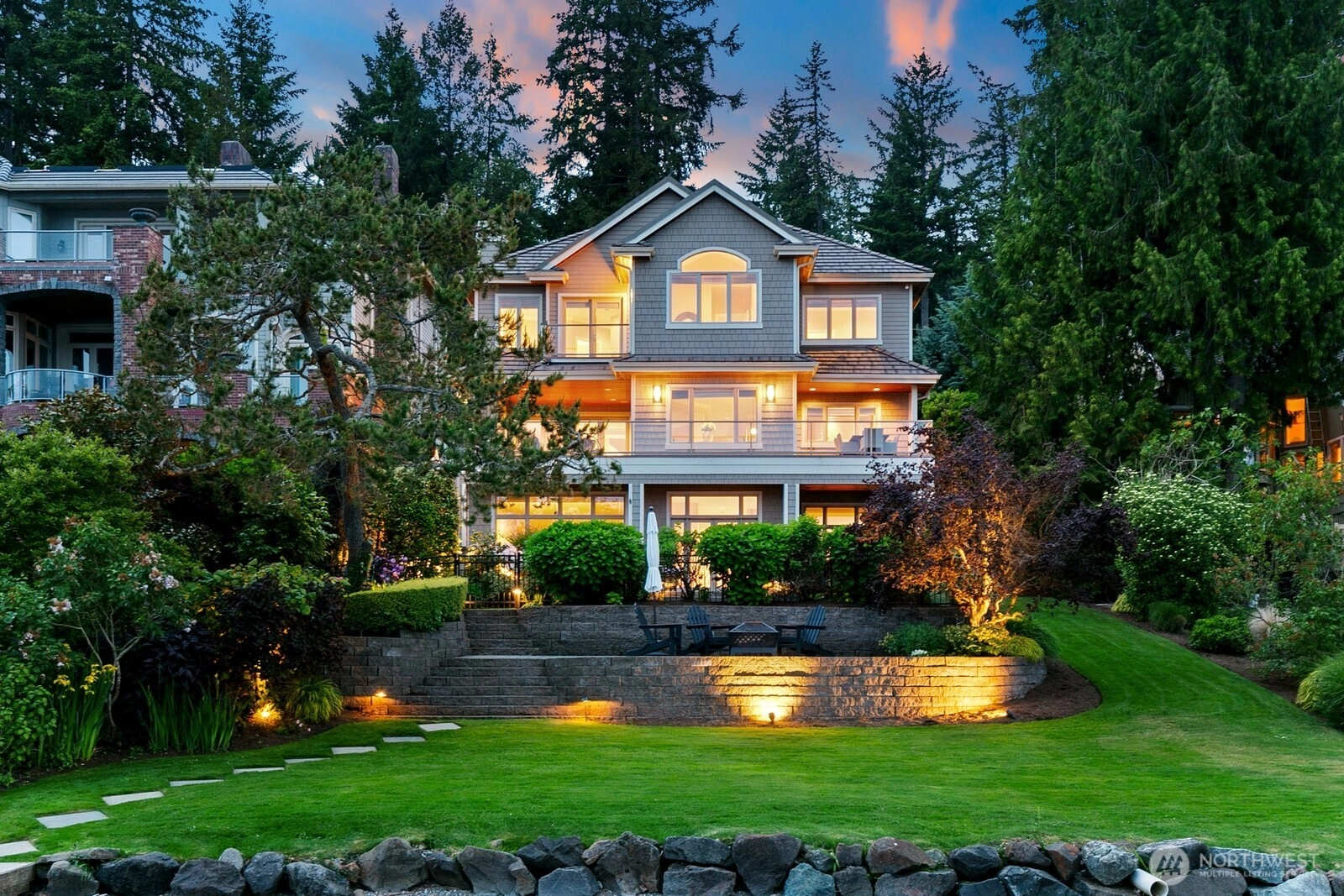 2254 W Lake Sammamish Pkwy SE Bellevue WA 98008