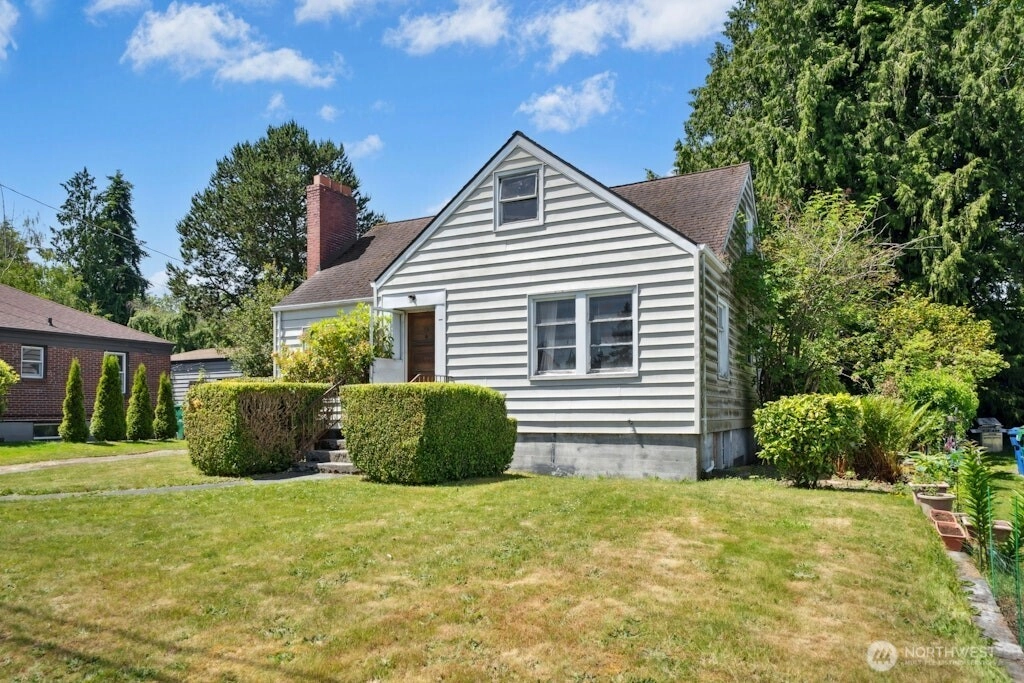 8711 28th Ave NW Seattle WA 98117