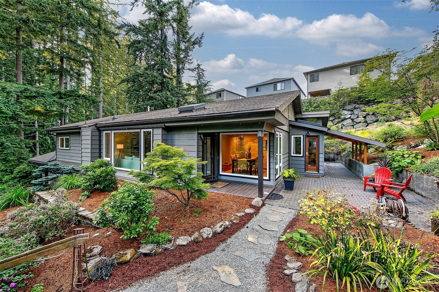 18527 Butternut Rd Lynnwood WA 98037