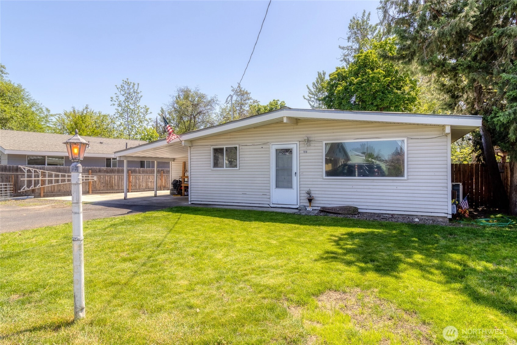 1918 E Alder St Unit  Walla Walla WA 99362
