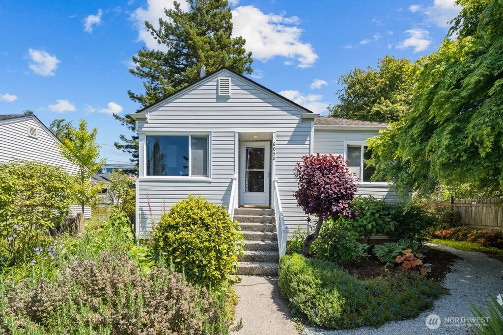 6050 36th Ave SW Seattle WA 98126