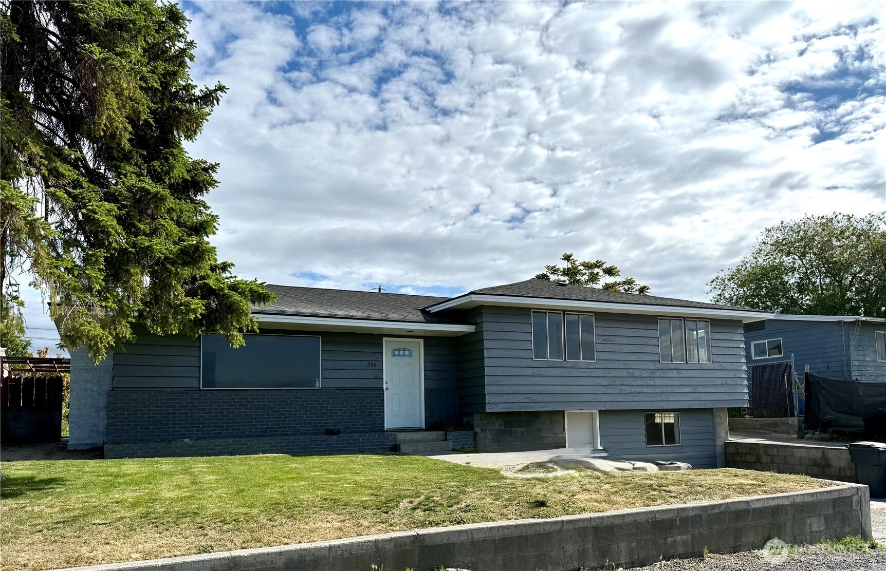296 NW Calla Loop Unit  Royal City WA 99357