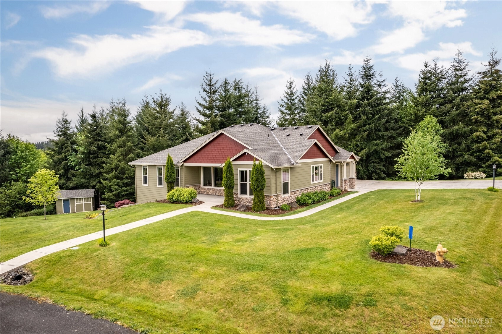 15 Cabana Dr Silverlake WA 98645